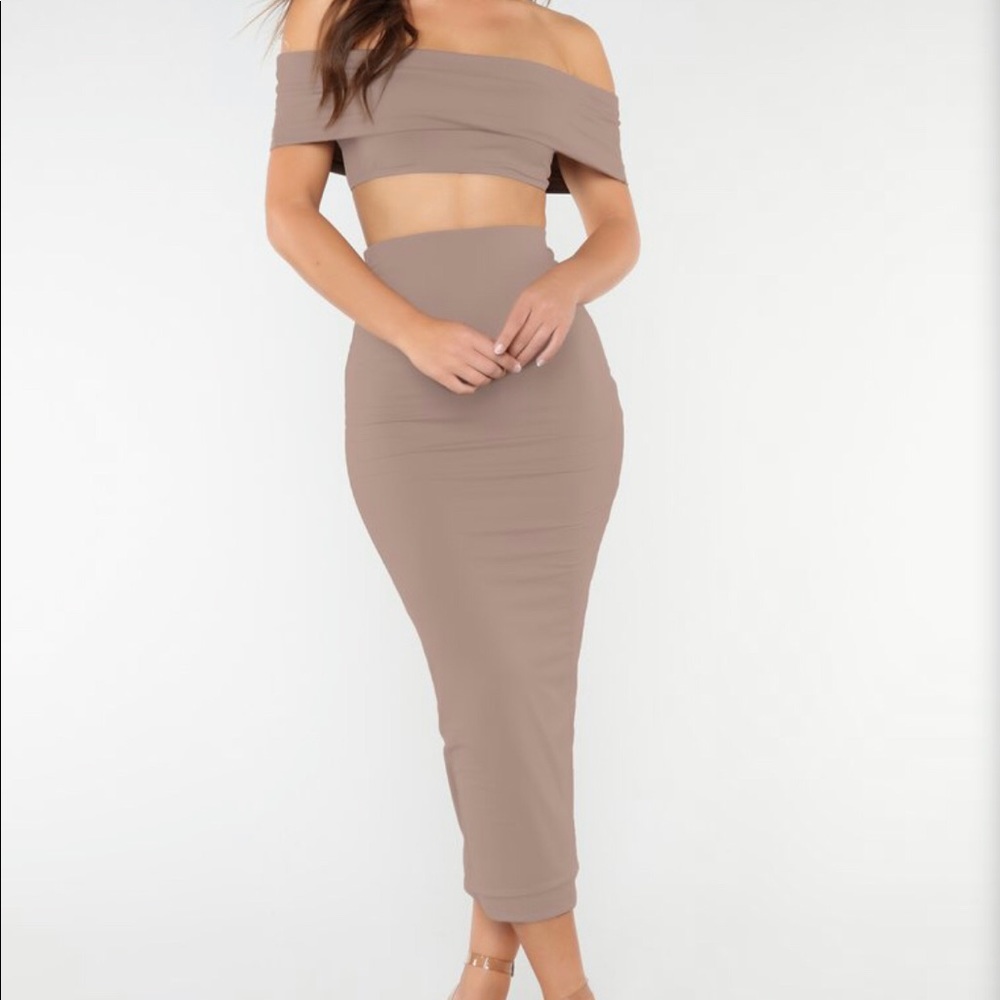 Off Shoulder two piece set